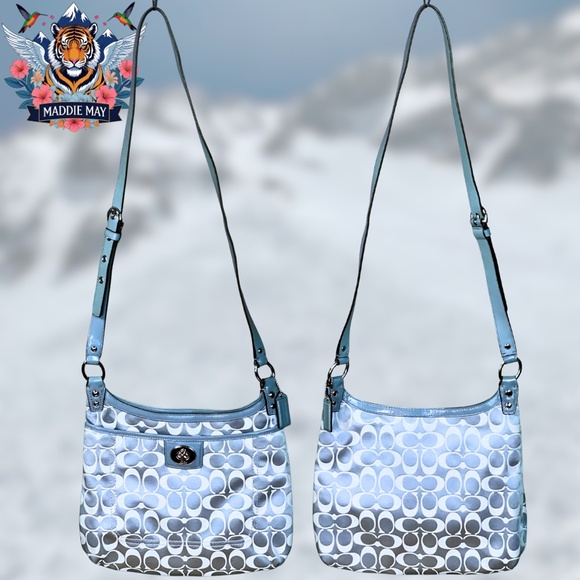 🌟Coach: “Penelope” Pool-Blue Signature Sateen Hippie Crossbody🌟 - Picture 5 of 12